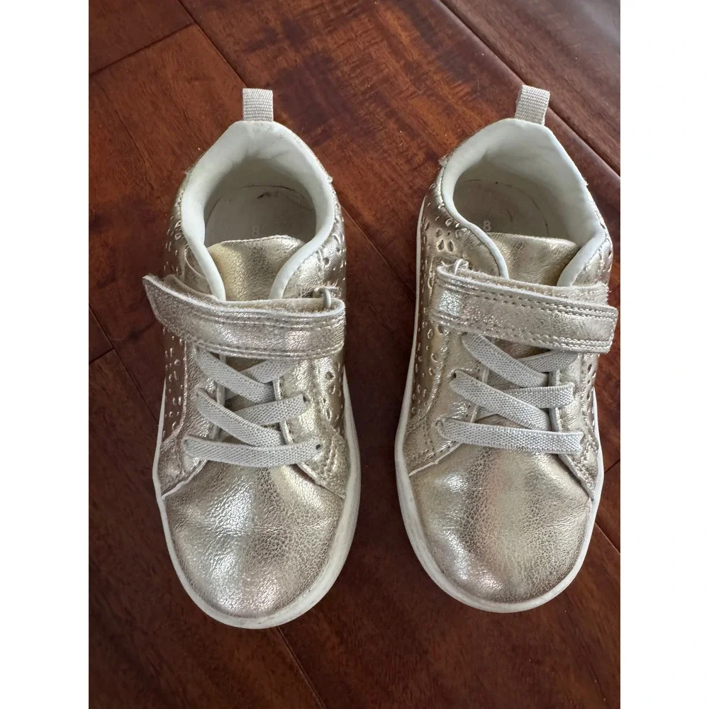Carter's Sneakers Kids Size 8 Gold Good Metallic Floral Perforated Low Top Shoes